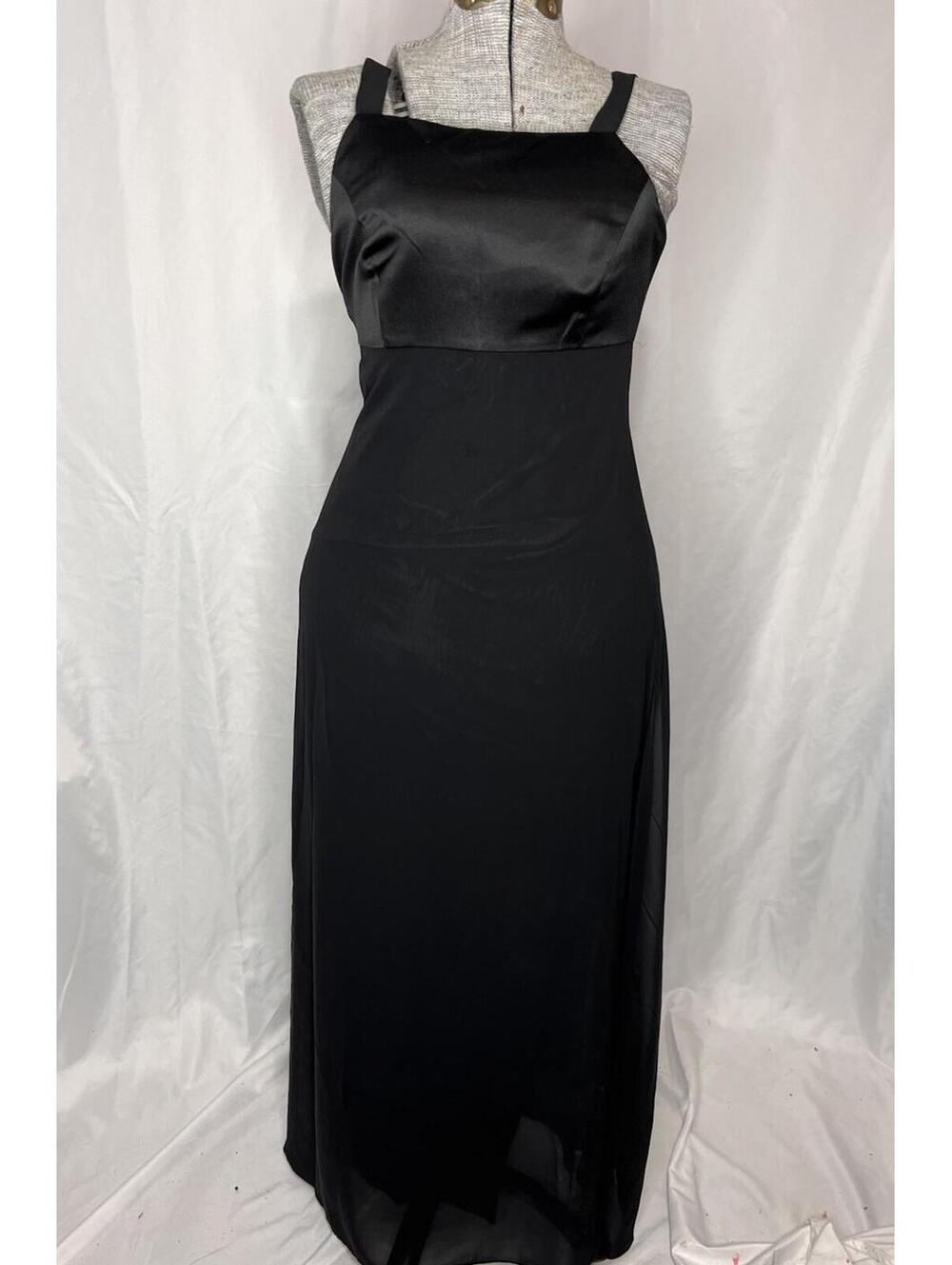Papell Boutique Evening Women’s Long Black Dress Straps Size 8